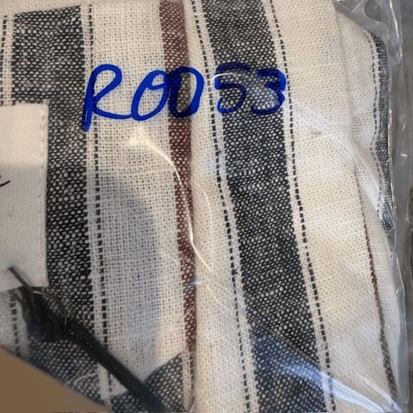 NWT Love Tree Linen Blend Short Romper Wrap Front Side Tie Hidden Zip Medium - Picture 12 of 12